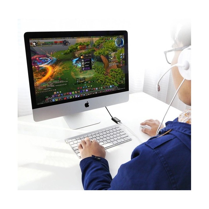 Ugreen zewnętrzna karta dźwiękowa muzyczna adapter USB - 3,5 mm mini jack 15cm czarny